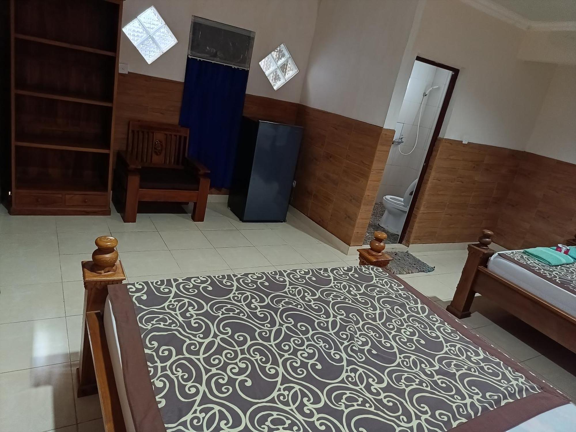 Nyoman House *