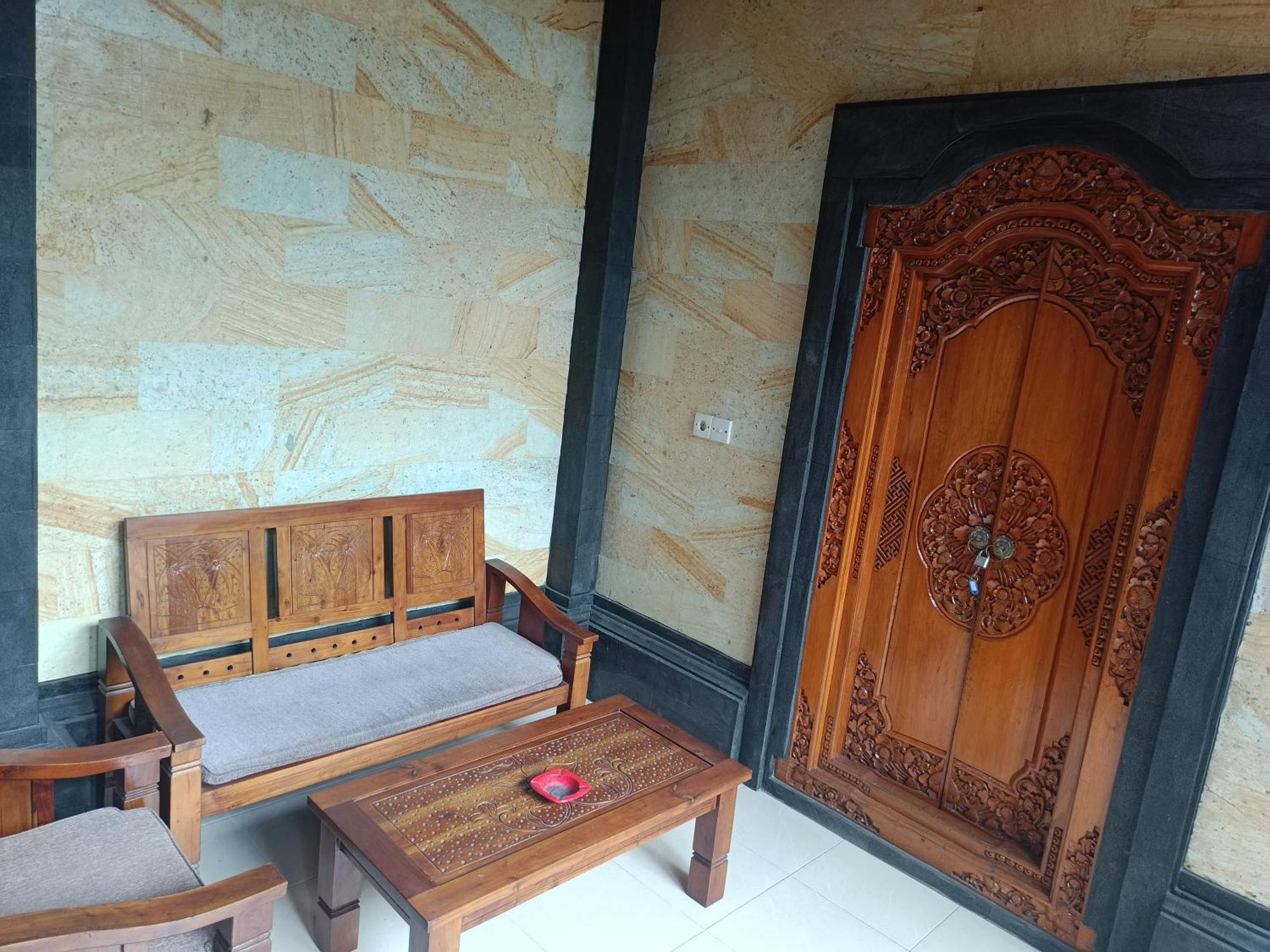 Privatunterkunft Nyoman House